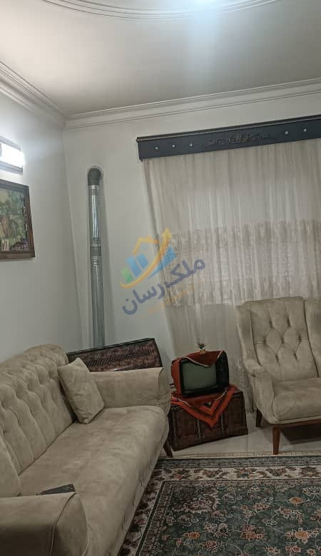 ویلا باغ نیم‌پلوت با سند تک‌برگ، ۳۸۰ متر زمین، ۱۰۰ متر بنا، دو خواب و یک خواب مستر
