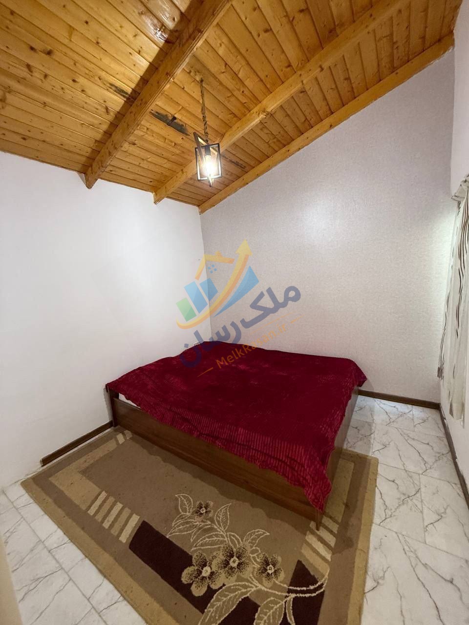 photo_10_2025-12-30_02-31-59 ویلاباغ فول مبله در منطقه جنگلی آمل با ۱۸۰ متر زمین، ۱۰۰ متر بنا، ۲ خواب مستر و ویوی بینظیر نمای اتاق