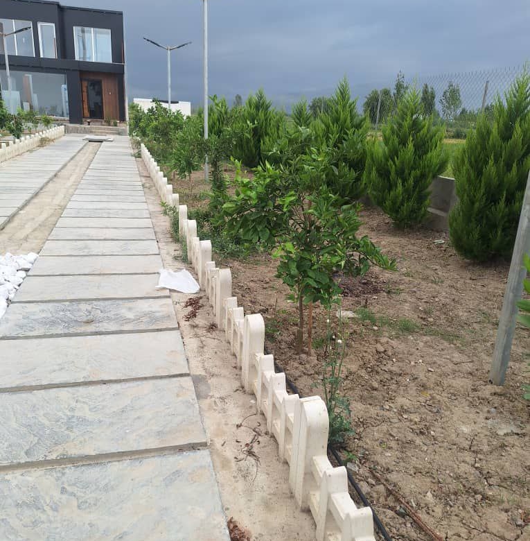 ویلا باغ مدرن در اوجی‌آباد | جاده آمل به سرخرود زمین به مساحت ۶۲۰ مترمربع بنای دوبلکس به متراژ ۱۲۰ مترمربع ۲ خواب نورگیر نمای ویلا