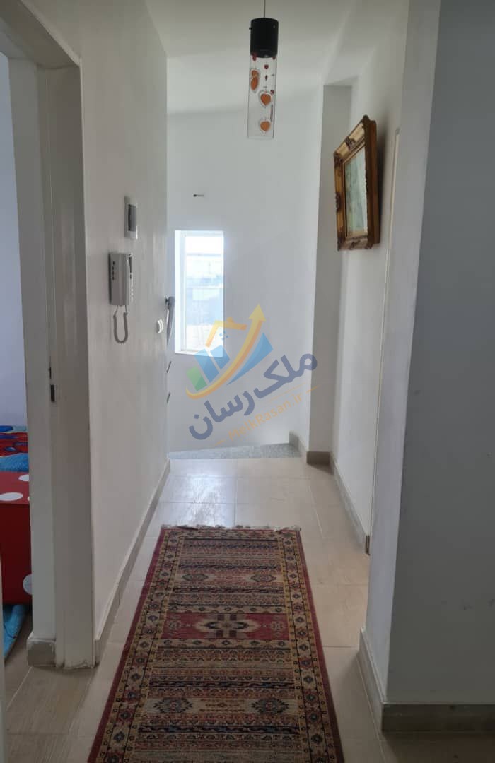 photo_13_2025-12-27_03-33-48 ویلا دوبلکس تریبلکس در سرخرود، ۳۰۰ متر زمین، ۲۰۰ متر بنا، سه خواب، بهارخواب با ویو عالی، نوار ساحلی، سند تک برگ نمای راهرو