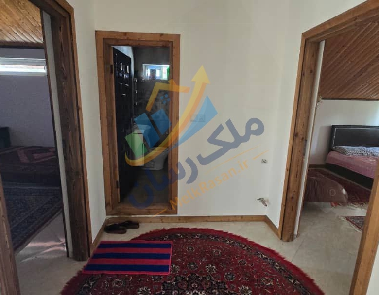  ویلا دوبلکس در محمودآباد، ۲۵۸ متر زمین و ۱۶۴ متر بنا، ۲ خواب، فاصله ۱۰ دقیقه تا دریا نمای حیاط