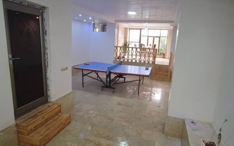 ۱۲۰۰ مترمربع زمین با فضای باز وسیع ویلا باغ لاکچری در جاده آمل به سرخرود   ۴۵۰ مترمربع بنای لوکس و شخصی‌ساز ۴ خواب مستر با طراحی اصولی نمای