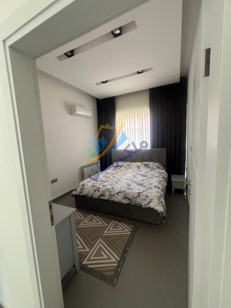 photo_1_2025-12-25_01-22-56 خرید ویلا شهرکی در شهرک قصر دریا محمودآباد لوکس فول مبله ۵۵۰ متری با بنای ۲۷۰ متر با نگهبانی ۲۴ ساعته نمای اتاق