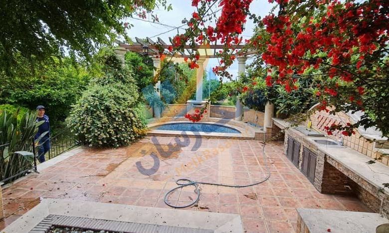 ویلاباغ فوق‌رویایی ۱۱ هکتاری با ۳۵۰ متر بر جاده اصلی در محور آمل – سرخرود، آماده سرمایه‌گذاری تجاری و مسکونی با انشعابات کامل و زیرساخت آماده