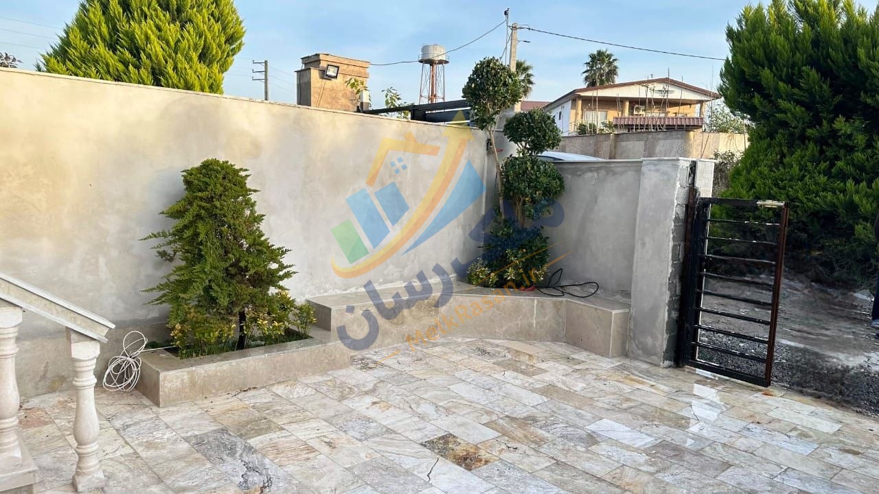 photo_5_2025-12-27_03-09-43 ویلا فلت با نما مدرن، ۱۳۰ متر زمین، ۸۵ متر بنا، دو خواب (یک مستر)، پاسیو و نشیمن در حیاط، باربیکیو نمای حیاز
