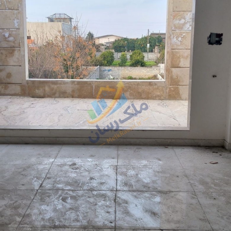 ویلا دوبلکس نما سنگی 220 متر زمین 250 متر بنا سه خوابه با روف گاردن در آمل جاده اوجی آباد