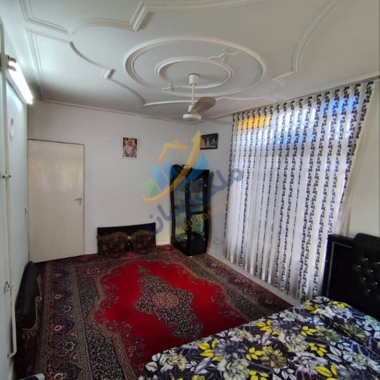 ویلا باغ ۵۰۰ متری در جاده ساحلی سرخرود با ۱۲۰ متر بنا، بر حدود ۲۰ متر، دسترسی عالی و فاصله ۱۰ دقیقه تا دریا نمای اتاق
