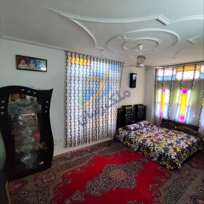 ویلا باغ ۵۰۰ متری در جاده ساحلی سرخرود با ۱۲۰ متر بنا، بر حدود ۲۰ متر، دسترسی عالی و فاصله ۱۰ دقیقه تا دریا