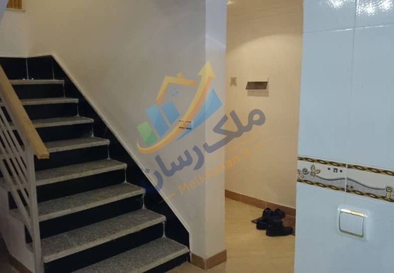 ویلا دوبلکس شهرکی در نوشهر با ۲۷۰ متر زمین و ۲۰۰ متر بنا، ویوی ابدی جنگل و موقعیت پایه کوه نمای پله
