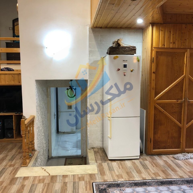 ویلای نیم‌پیلوت باغی نوشهر داخل شهرک برند با ۳۵۰ متر زمین و ۱۸۰ متر بنا، دو خواب، سوییت ۳۵ متری و آلاچیق