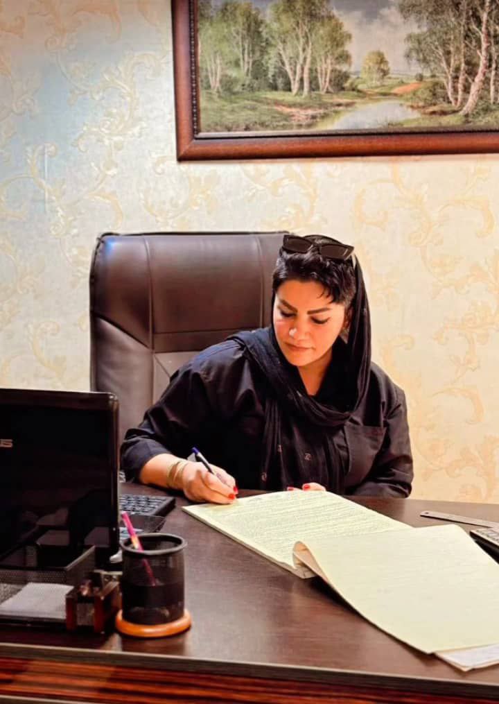 خانم مهندس مریم عبدی مشاور ملک رسان