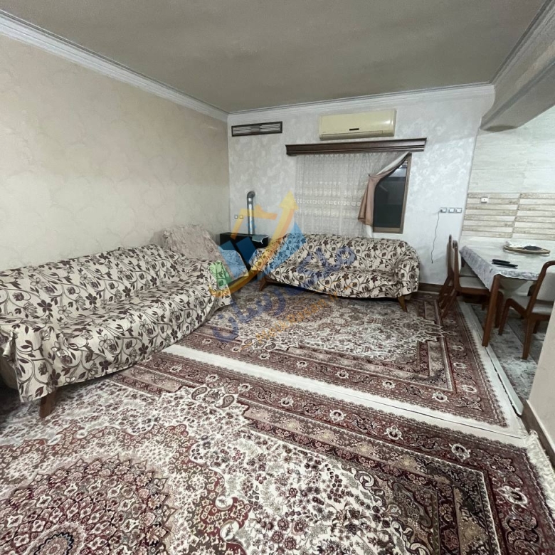 ویلا باغ فلت در جاده دریا سرخرود با ۳۸۰ متر زمین و ۱۰۰ متر بنا، دو خواب مستر و فاصله ۵ دقیقه‌ای تا دریا نمای اتاق