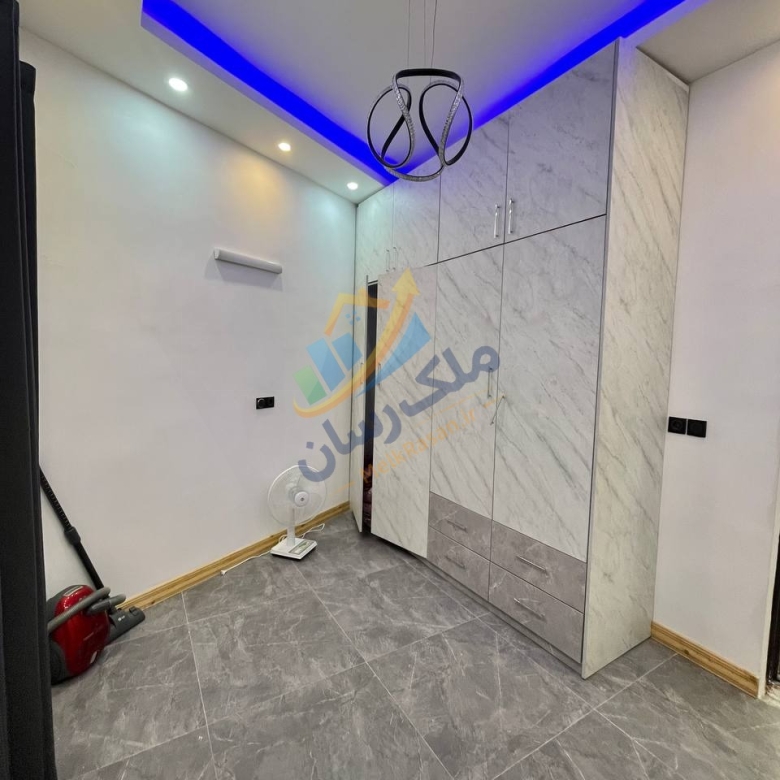 ویلا شهرکی در محمودآباد با ۱۶۰ متر زمین و ۱۰۰ متر بنا دو خواب فول فرنیش با فاصله کم تا جنگل نمای اتاق خواب