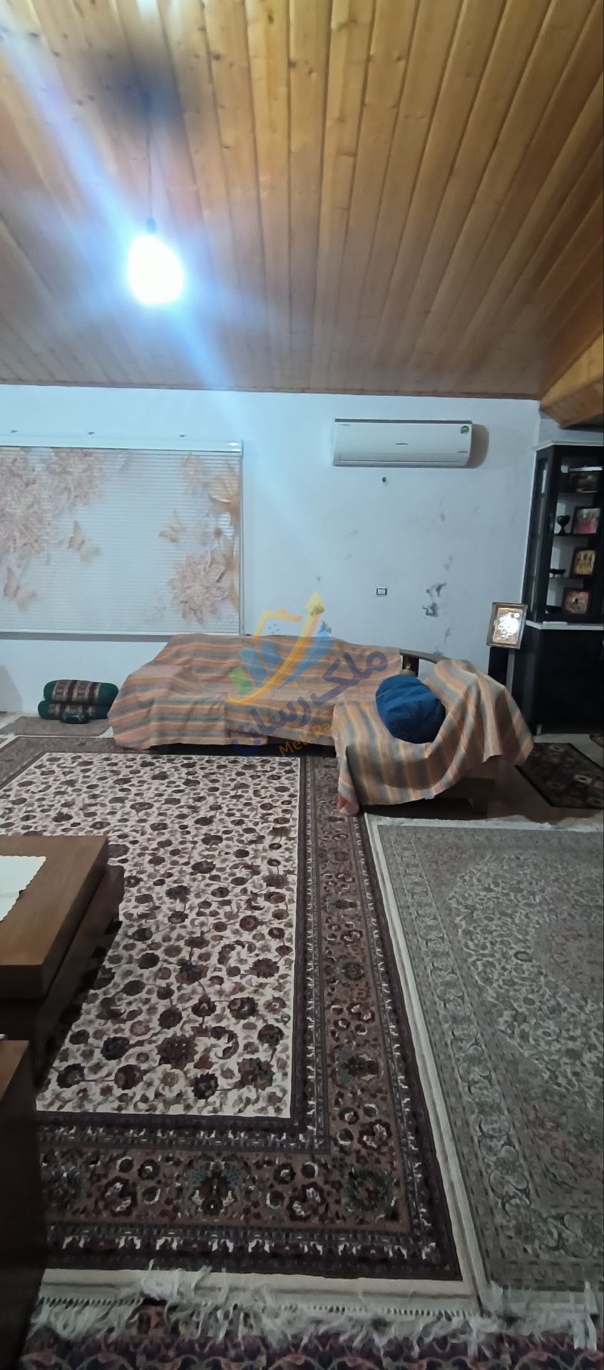 ویلا فلت شهرکی در انارور نوشهر ۲۵۰ متر زمین ۱۲۰ متر زمین نمای سالن