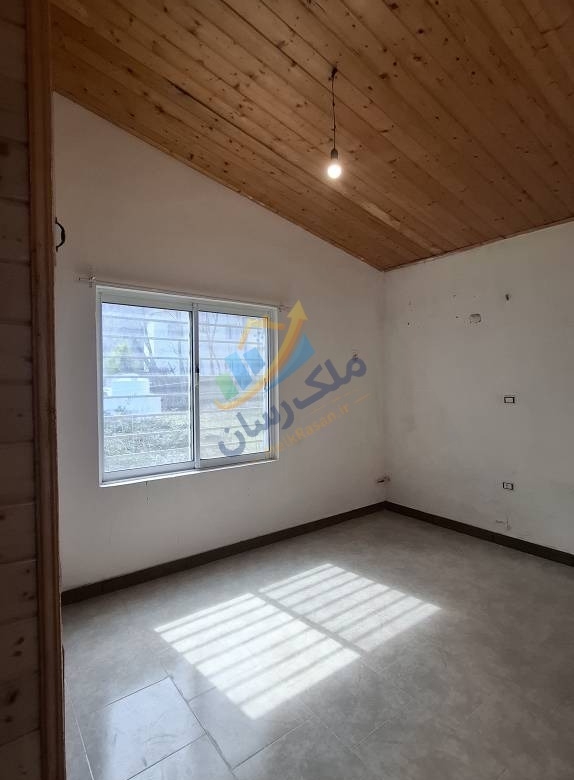 ویلا فلت شهرکی در نوشهر ۲۰۰ متر زمین ۱۰۰ متر بنا نمای اتاق خواب