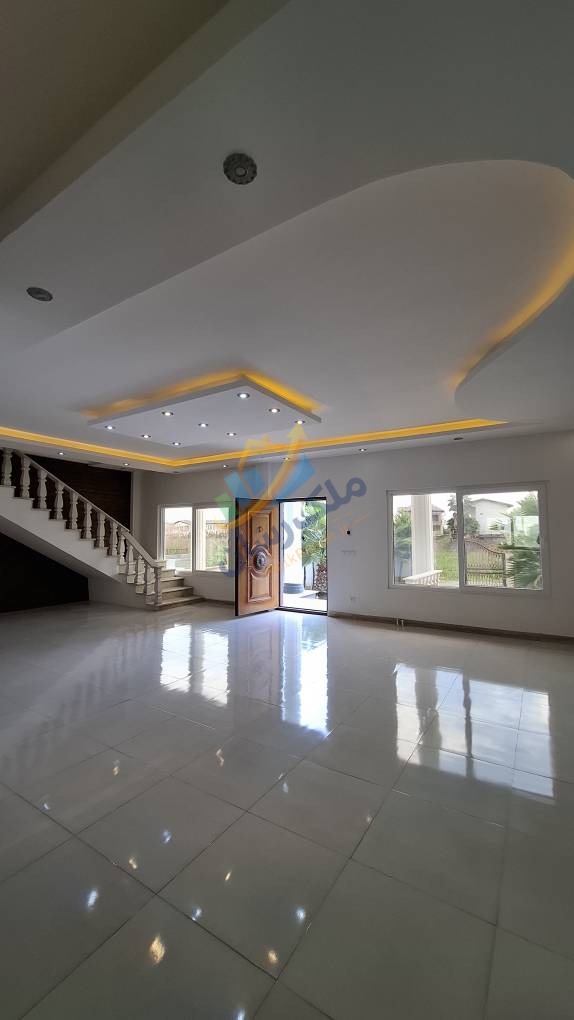 d4991c83-2604-4d28-8d6a-68fe2a6bc278 ویلا دوبلکس نما کلاسیک در چلندر نوشهر | ۲۵۰ متر بنا